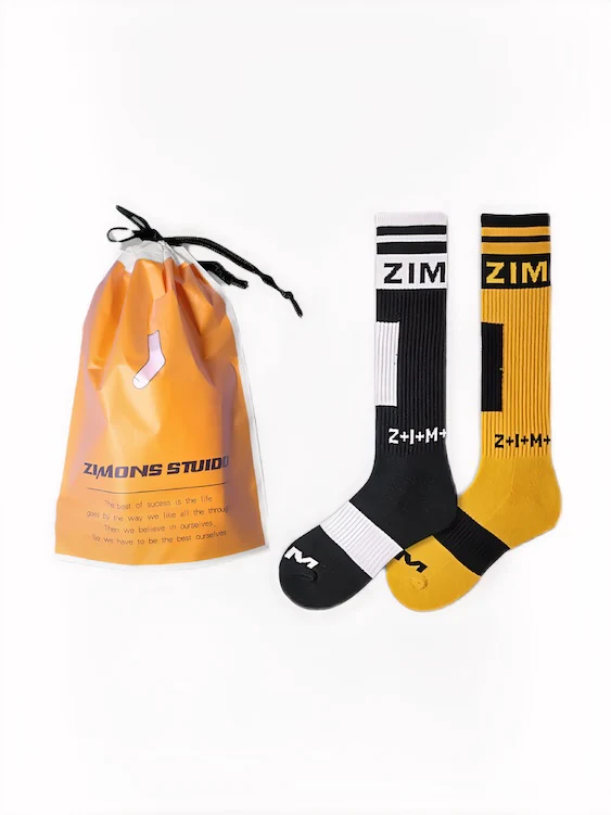 2 Pairs Men's Yellow Football Socks - Image 5
