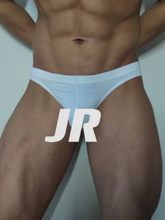 Men's Solid Color Triangle Underwear - Image 2